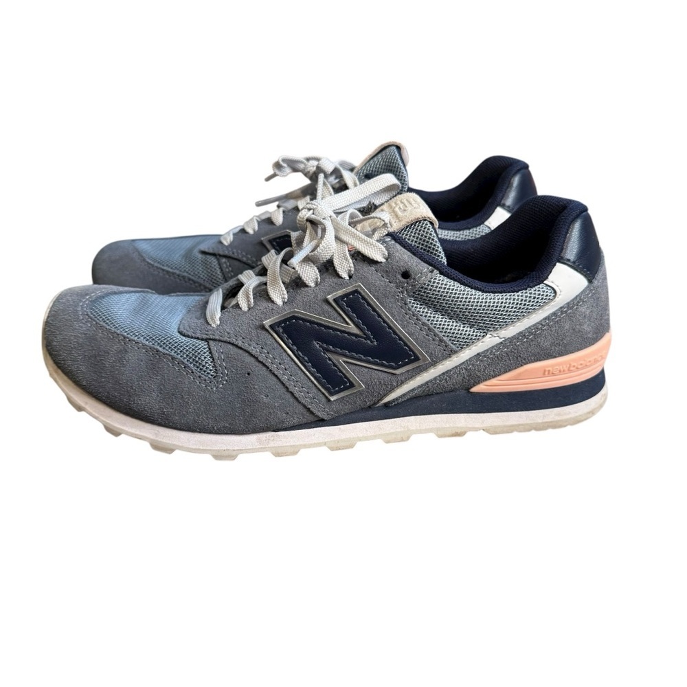 New Balance Shoes Women’s 8 996 Low Lace Up Sneakers Casual Suede Blue